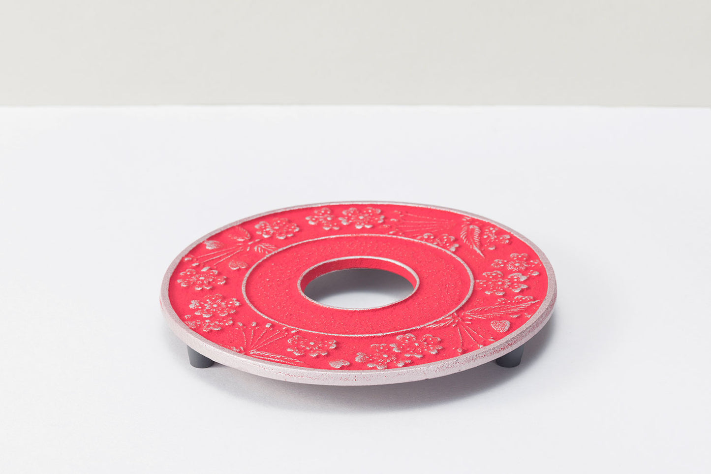 釜敷 丸サクラ（大） 銀／紅梅色