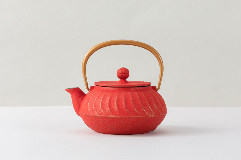 急須5型波(金/ﾚｯﾄﾞ)　ﾂﾙ金