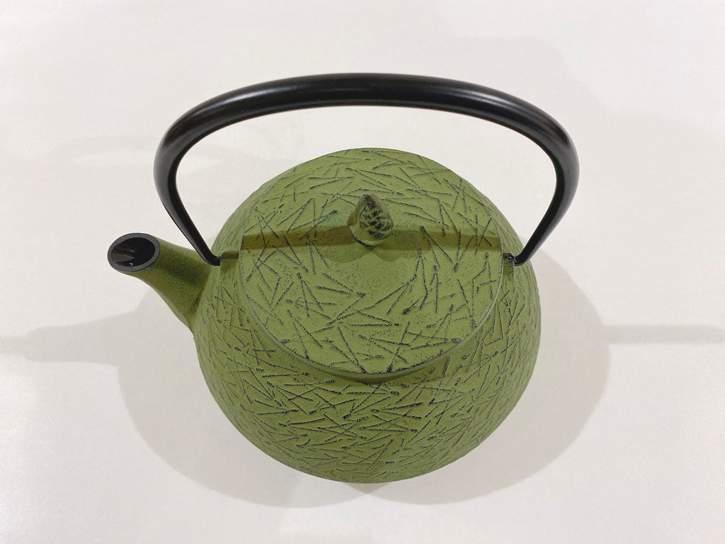 Teapot Type 5 Matsuba Wakakusa