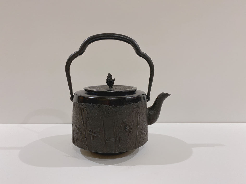 鉄瓶　18型利久磨