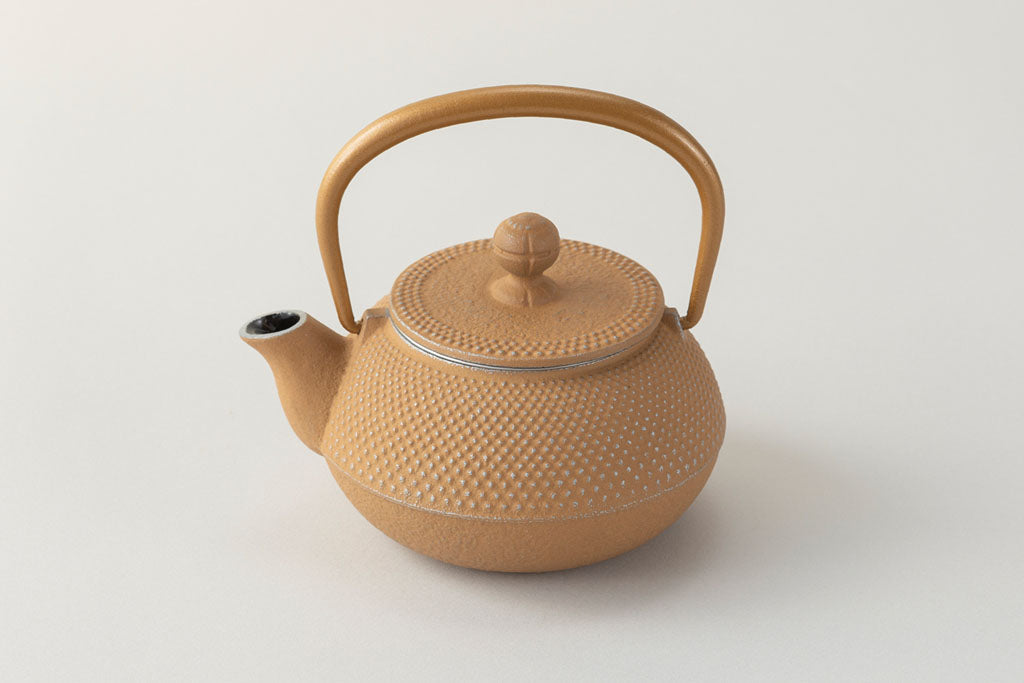 急須3型アラレ(銀/ﾍﾞｰｼﾞｭ)　ﾂﾙ金