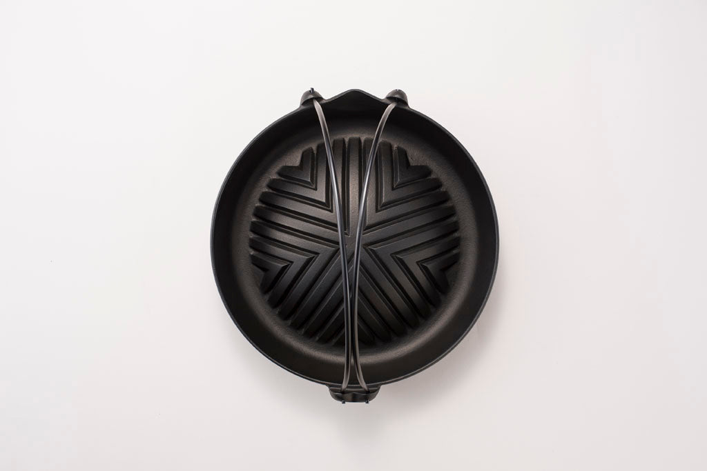 Iron kettle for practice