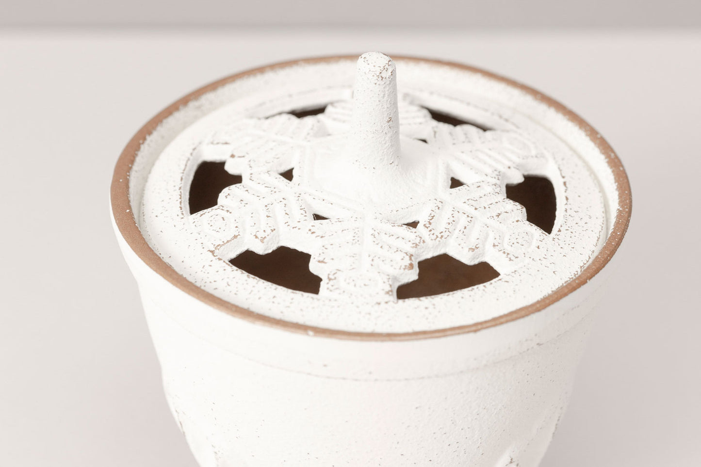 四季の香炉　ゆき（金/麻）