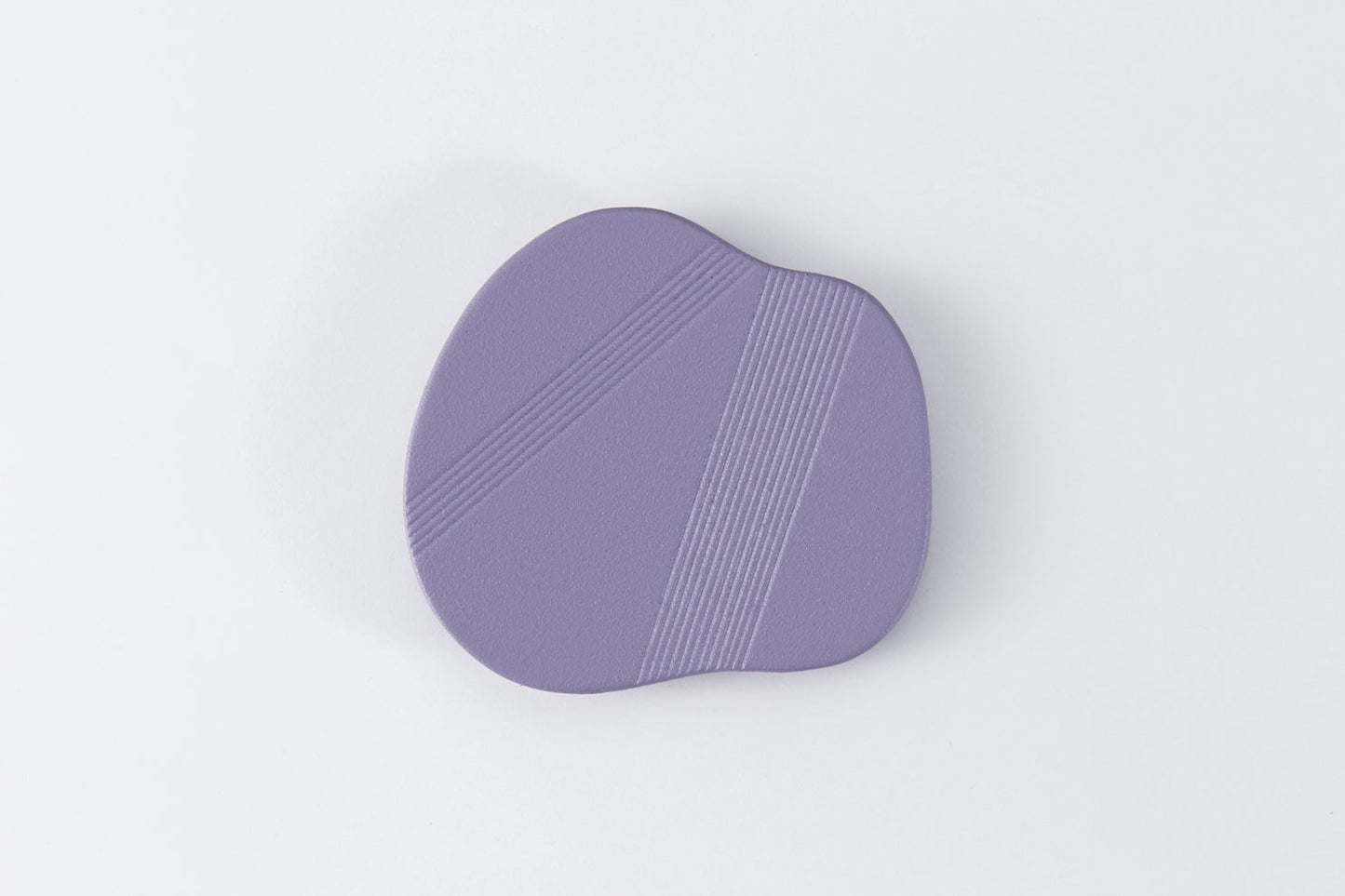 釜敷　うき雲（すみれ）